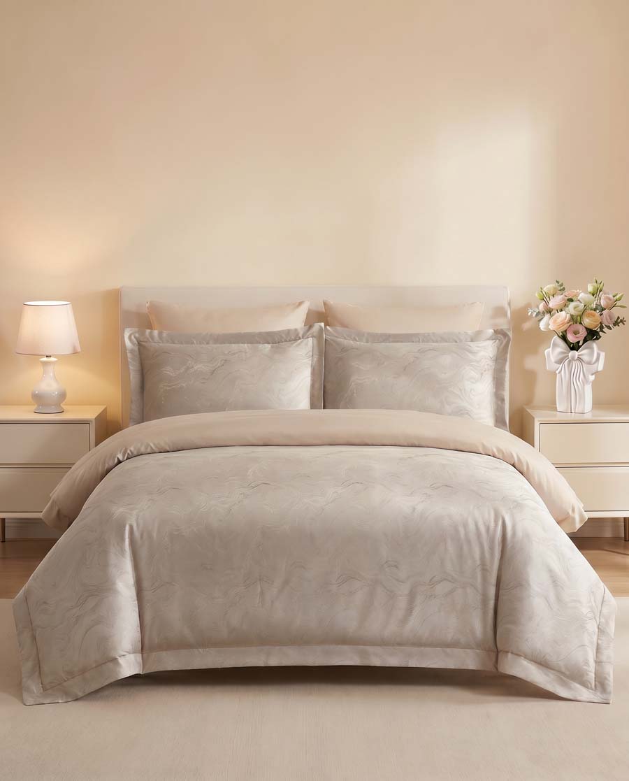 Luxuria Astro