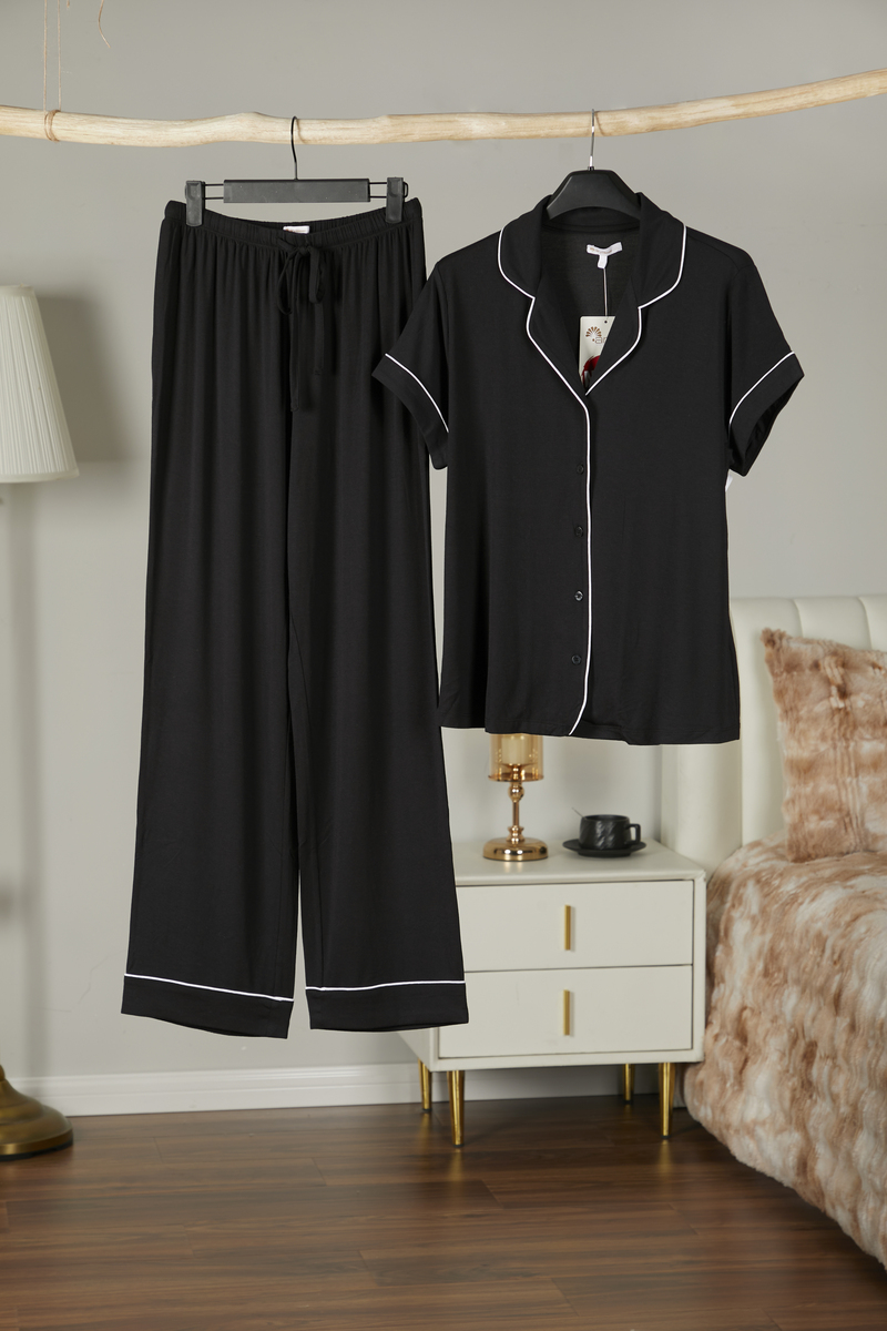 MIA-BLACK (2)